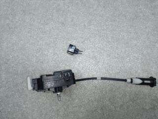 Привод открывания лючка бензобака CAMRY 40 06-11 2009 2.4 2AZFXE