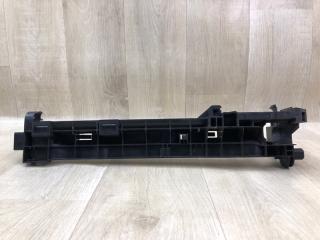 Крепление радиатора правое MERCEDES C-CLASS W205 16-21 M274920 2.0L