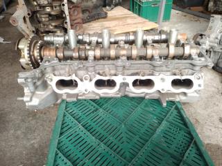 Головка блока цилиндров правая LEXUS LX570 07-15