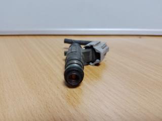 Форсунка топливная NISSAN X-TRAIL T30 01-07