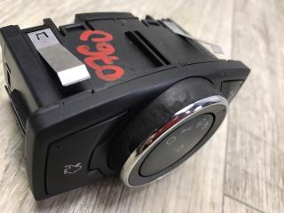 Блок управления освещением FOCUS 10-18 2014 2.0 C20HDEX