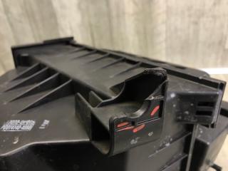 Корпус воздушного фильтра SIENNA 11-16 2014 3.5 2GR-FE