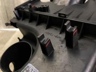 Корпус воздушного фильтра SIENNA 11-16 2014 3.5 2GR-FE