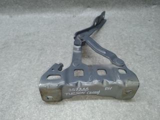 Петля капота правая TUCSON TL 15-20 2015 G4FJ 1.6