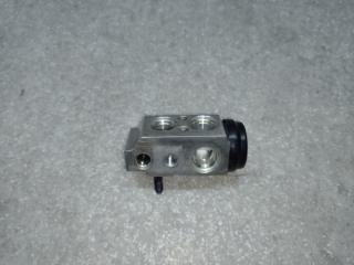 Клапан кондиционера TUCSON TL 15-20 2015 G4FJ 1.6