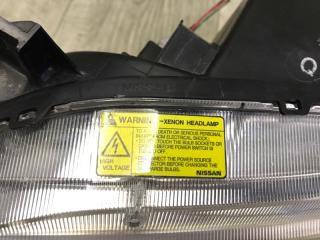 Фара левая FX S50 03-08 2006 VK45DE