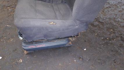 Сиденья комплект SORENTO BL 02-09