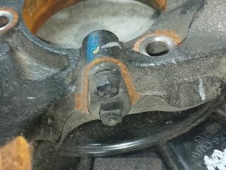 Кулак поворотный передний правый OPTIMA JF 15-20