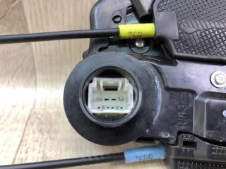 Замок двери задний правый VENZA 09-16 2013 3.5 2GR-FE