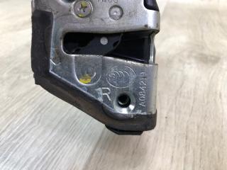 Замок двери задний правый VENZA 09-16 2013 3.5 2GR-FE