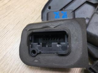 Замок двери задний правый JETTA USA 10-17