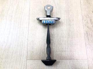 Ограничитель двери задний правый NISSAN VERSA B17 11-19 2015 Б/У Ограничитель двери задний правый NISSAN VERSA B17 11-19 2015