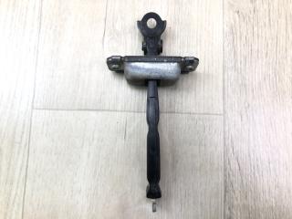 Ограничитель двери задний правый HYUNDAI ELANTRA MD 10-15 2014