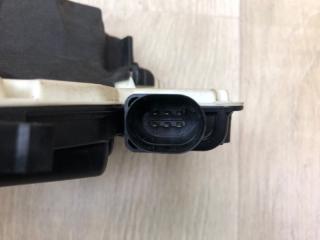 Замок двери передний правый TIGUAN 08-17 2012 2.0 CCTA