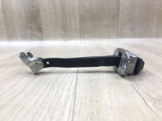Ограничитель двери передний правый VERSA B17 11-19 2017 1.6 HR16DE