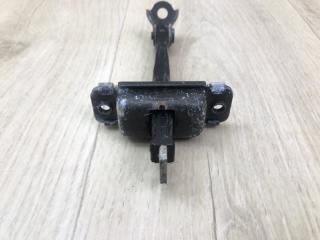 Ограничитель двери передний правый HYUNDAI ACCENT RB 10- 1.6 G4FD