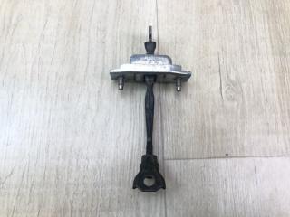 Ограничитель двери передний правый TOYOTA VENZA 09-16 2013