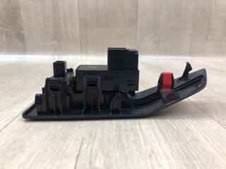 Кнопка стеклоподъемника передняя правая X-TRAIL/ROGUE T33 20- 2021 2.5 PR25DD