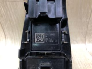 Кнопка стеклоподъемника передняя правая X-TRAIL/ROGUE T33 20- 2021 2.5 PR25DD