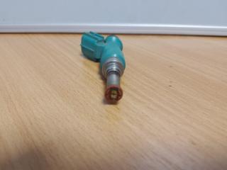 Форсунка топливная TOYOTA SIENNA 11-16 GSL30 3.5 2GR-FE