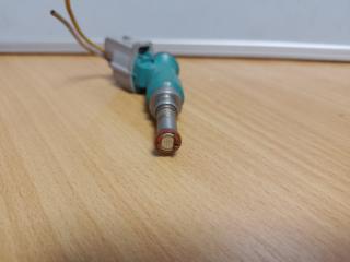 Форсунка топливная TOYOTA SIENNA 11-16