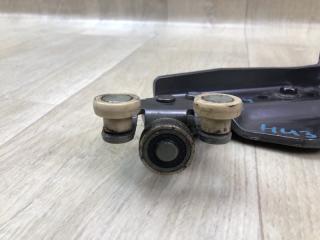 Ролик сдвижной двери нижний задний правый SIENNA 11-16 2014 3.5 2GR-FE