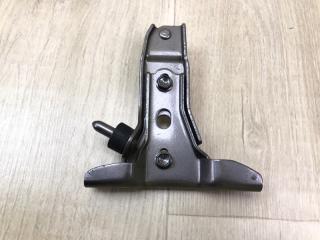 Ролик сдвижной двери верхний правый TOYOTA SIENNA 11-16 3.5 2GR-FE