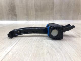 Ограничитель двери передний левый VOLKSWAGEN TIGUAN 16-23 DGUA 2.0