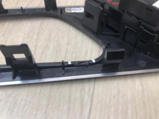 Блок кнопок памяти сидений передний левый X-TRAIL/ROGUE T33 20- 2021 2.5 PR25DD