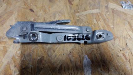 Петля крышки багажника левая MAZDA 3 BK 03-08