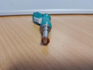 Форсунка топливная TOYOTA SIENNA 11-16