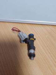 Форсунка топливная INFINITI M35/M45 04-10