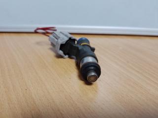 Форсунка топливная INFINITI M35/M45 04-10