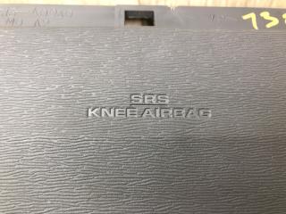 Подушка безопасности в колени левая SIENNA 11-16 2014 3.5 2GR-FE