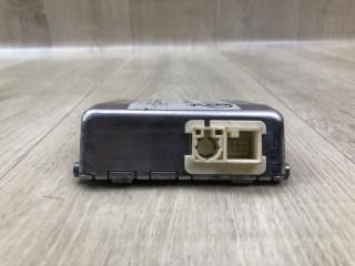 Камера переднего вида GL-CLASS X166 12-16 2012 M278928 4.7L