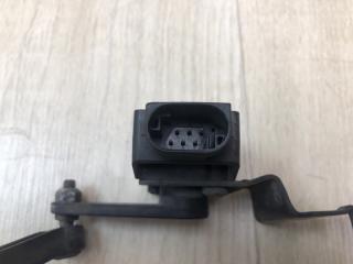 Датчик положения кузова передний правый GL-CLASS X166 12-16 2012 M278928 4.7L