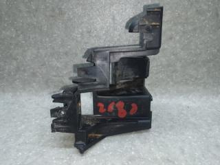 Кронштейн заднего бампера левый JETTA USA 10-17 2010 CBTA 2.5L