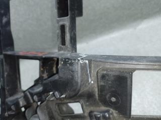 Кронштейн заднего бампера левый JETTA USA 10-17 2010 CBTA 2.5L