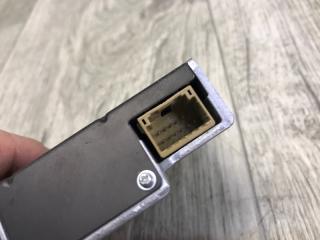 Камера переднего вида RAV4 18-