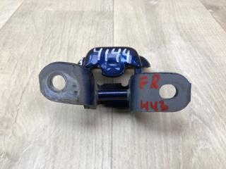 Петля двери нижняя передняя правая CAMRY 40 06-11 2007 3.5 2GR-FE