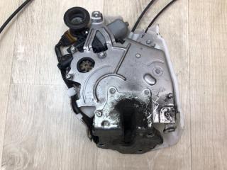 Замок двери боковой задний правый SIENNA 11-16 2014 3.5 2GR-FE