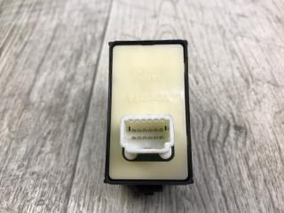 Кнопка стеклоподъемника передняя правая ES350 06-12 2007 Седан 3.5