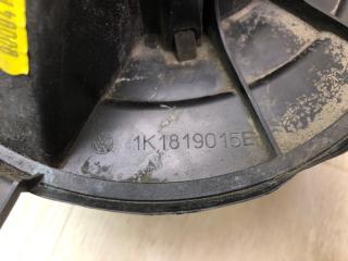 Моторчик печки JETTA USA 10-17 2.5