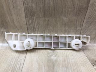 Кронштейн переднего бампера (на крыле) правый QUEST S 11-17 2012 3.5 VQ35DE