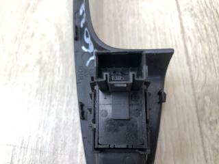 Кнопка стеклоподъемника задняя правая JETTA USA 10-17 2.5