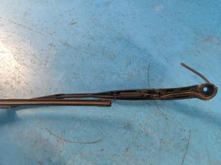 Поводок стеклоочистителя передний левый NISSAN X-TRAIL/ROGUE T33 20- 2.5 PR25DD