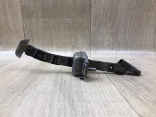 Ограничитель двери задний левый VENZA 09-16 2013 3.5 2GR-FE
