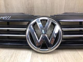 Решетка радиатора JETTA USA 10-17