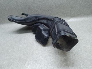 Воздухозаборник MITSUBISHI OUTLANDER XL 05-13 3.0 6B31