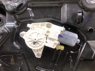 Стеклоподъемник передний правый DODGE JOURNEY 08-20 2.4 ED3